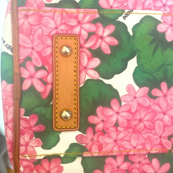 Dooney & Bourke Hydrangea Satchel Barrel Bag Pink Red - Picture 6 of 16
